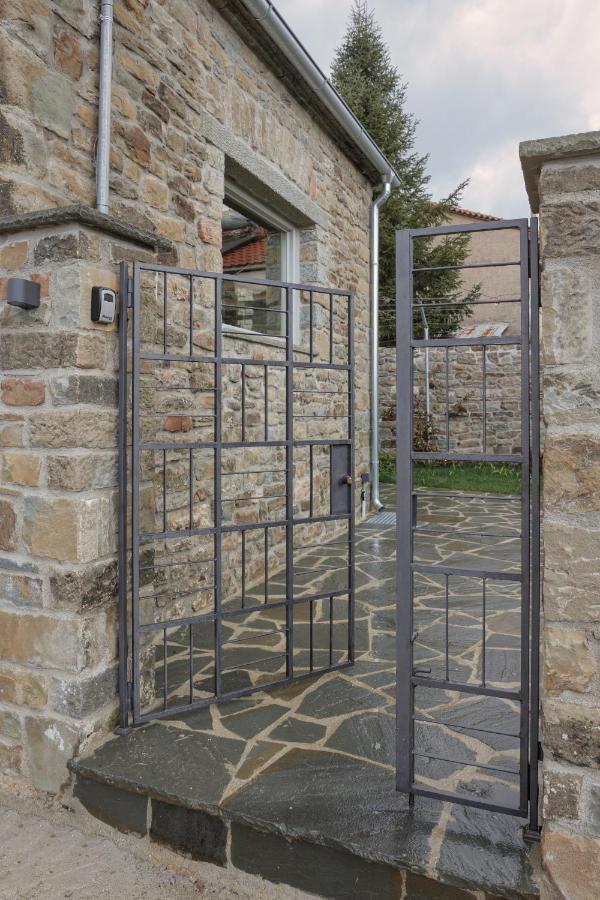 Lozart Traditional Stone House Elliniko  Exterior photo