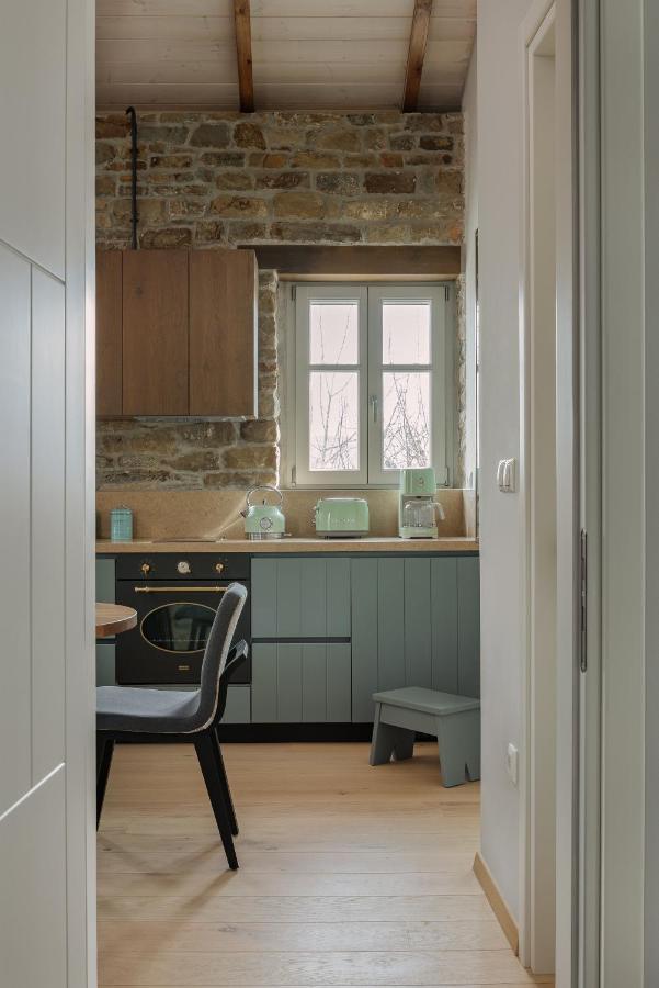 Lozart Traditional Stone House Elliniko  Exterior photo